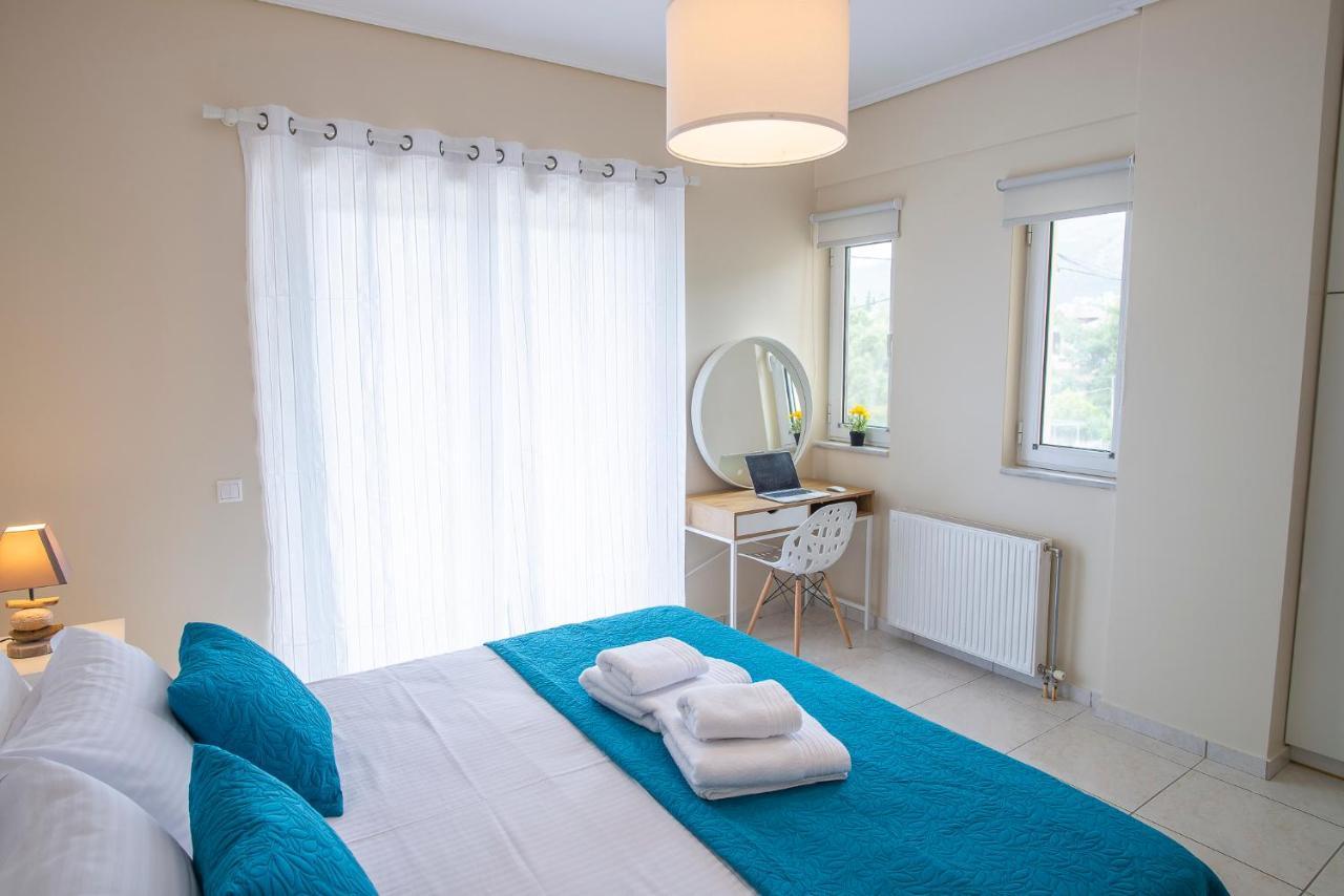 Helios: Charming Beach Home Next To Crystal Waters Néa Mákri Eksteriør bilde